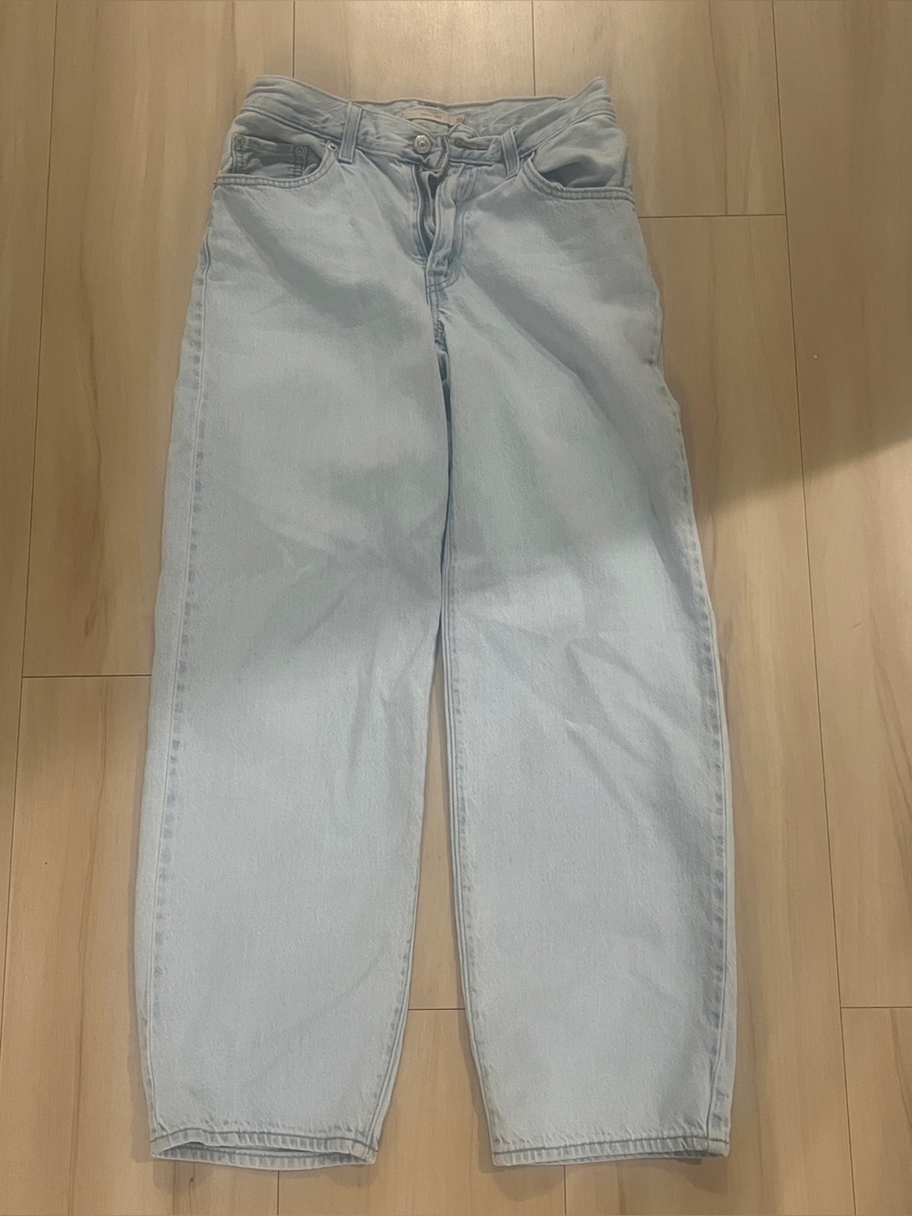 Levi’s Baggy Dad Jeans - size 24
